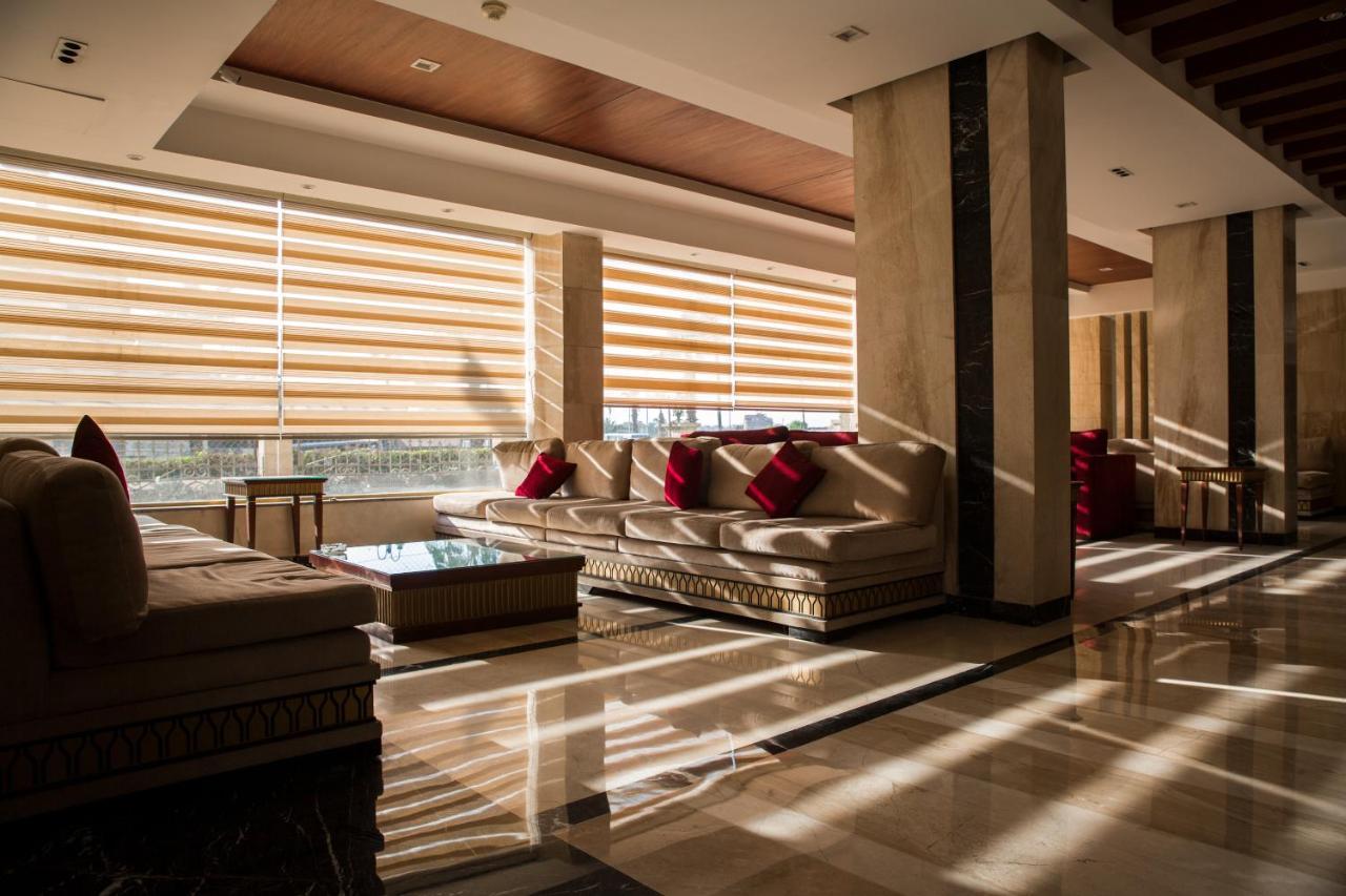 Tiba Pyramids Hotel Giza Zewnętrze zdjęcie