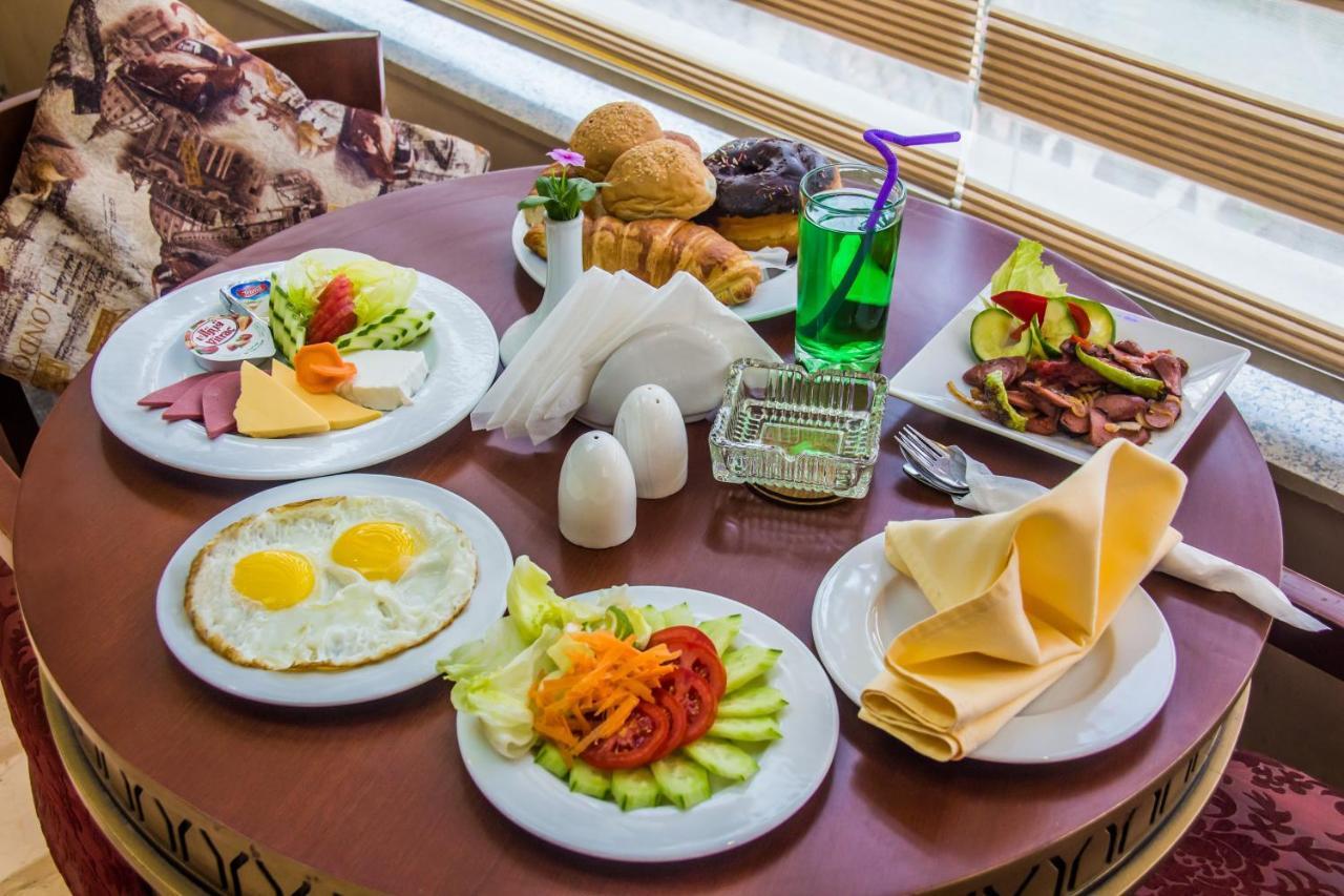 Tiba Pyramids Hotel Giza Zewnętrze zdjęcie