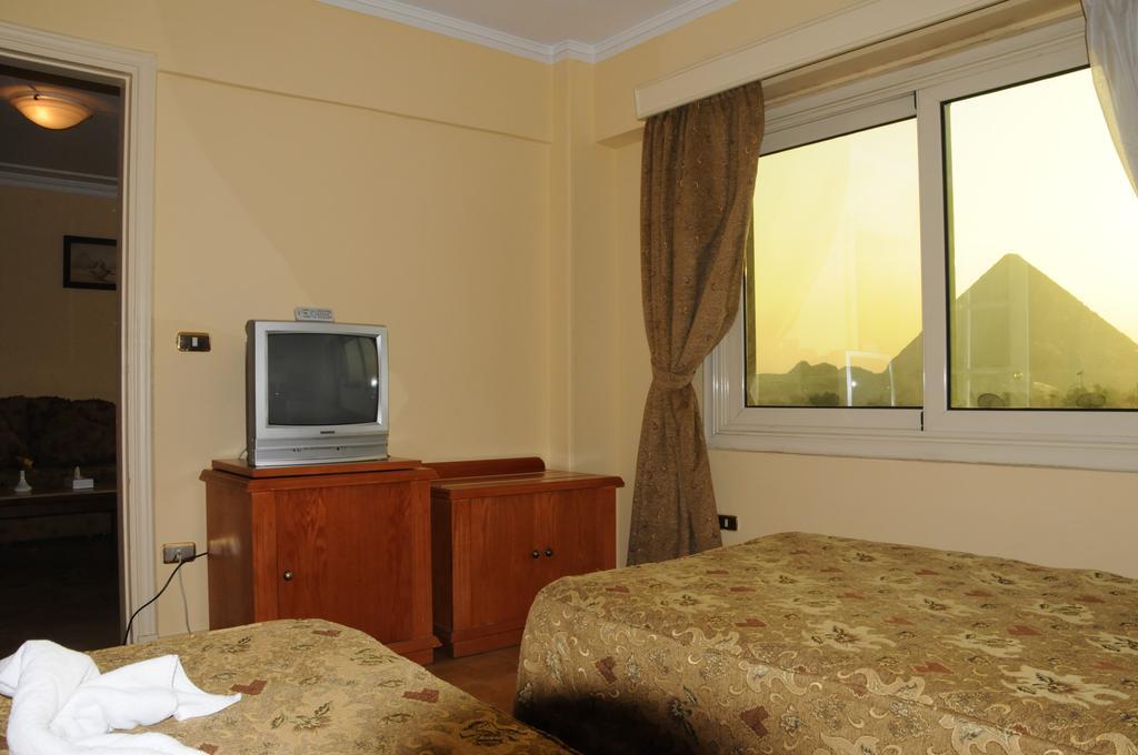 Tiba Pyramids Hotel Giza Zewnętrze zdjęcie